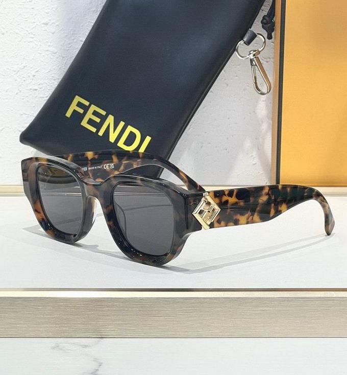 Fendi Sunglasses ID:20250529-389